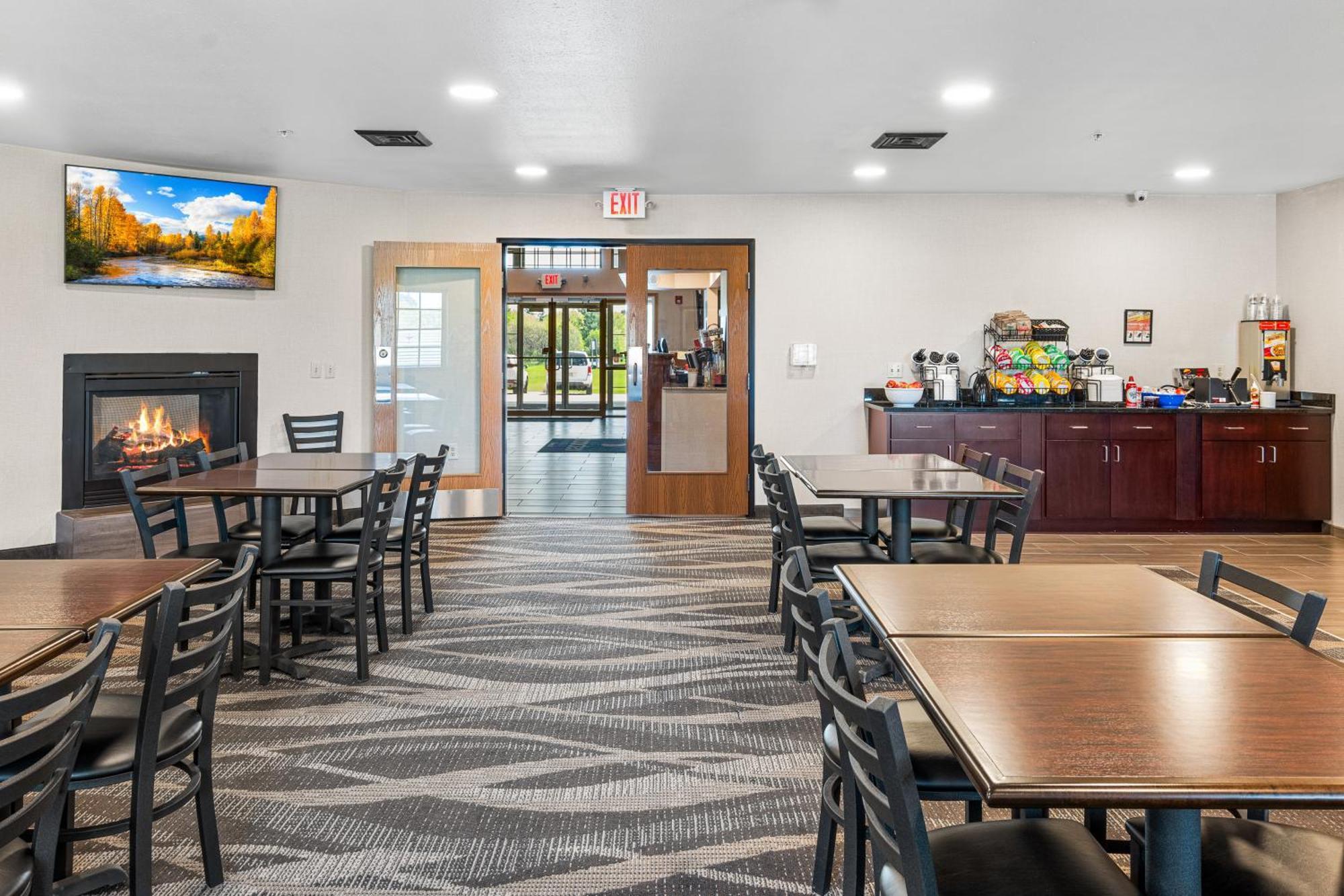 Boarders Inn & Suites By Cobblestone Hotels - Shawano المظهر الخارجي الصورة