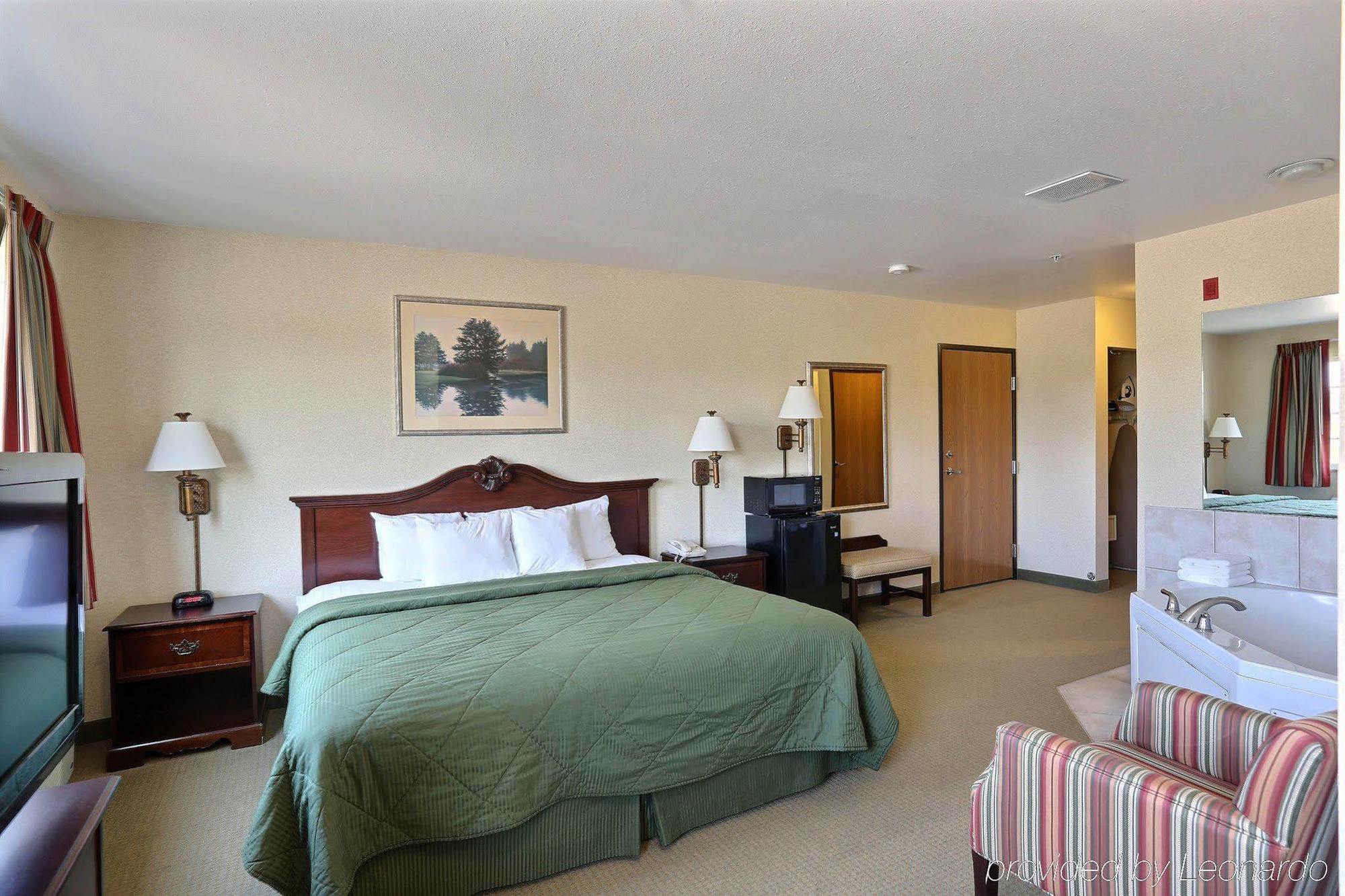 Boarders Inn & Suites By Cobblestone Hotels - Shawano المظهر الخارجي الصورة